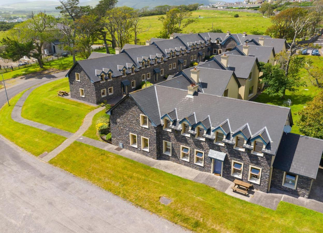 Dingle Courtyard Holiday Homes 3 Bed By Trident Holiday Homes Exterior photo